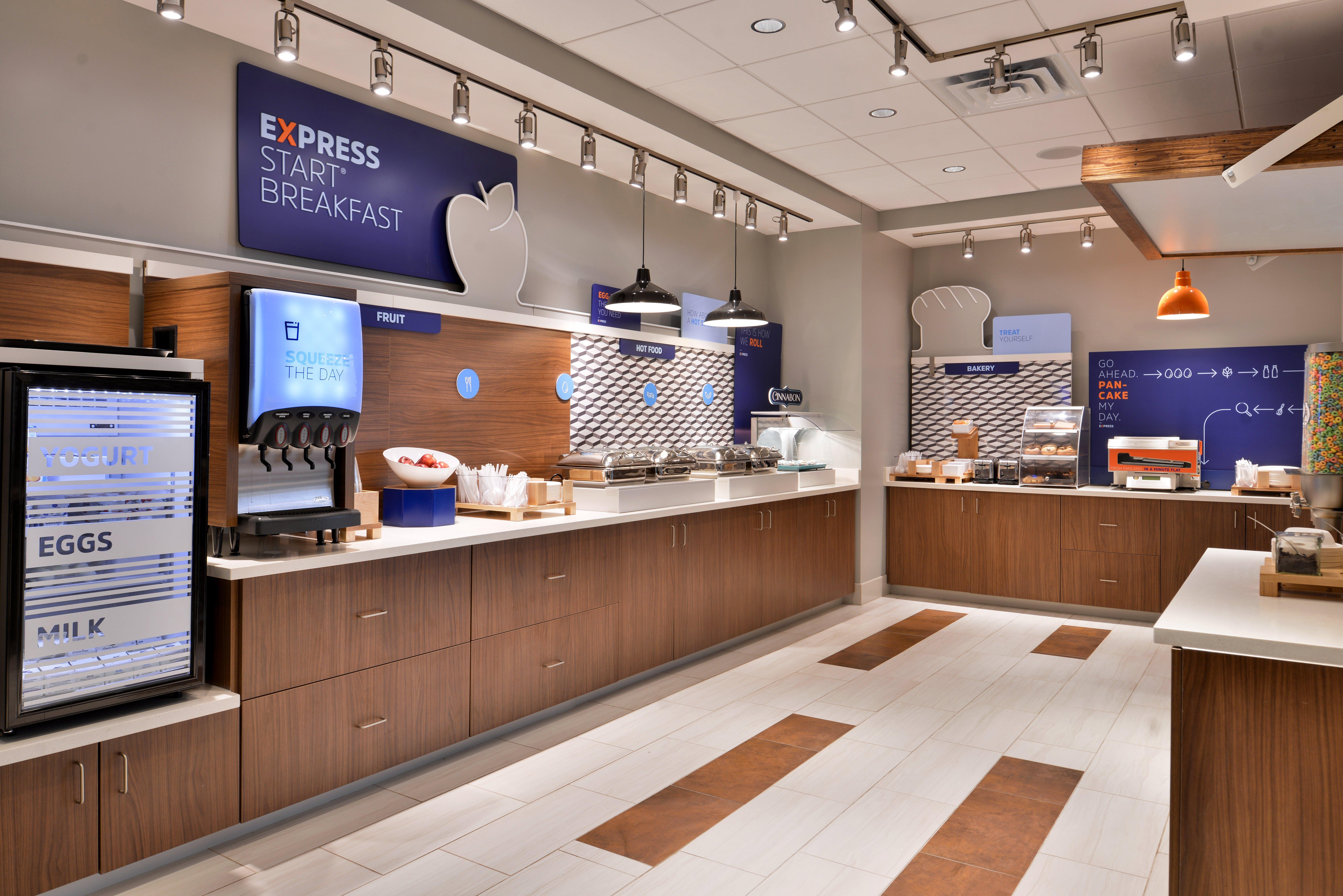Holiday Inn Express & Suites - Marshalltown By Ihg Eksteriør bilde