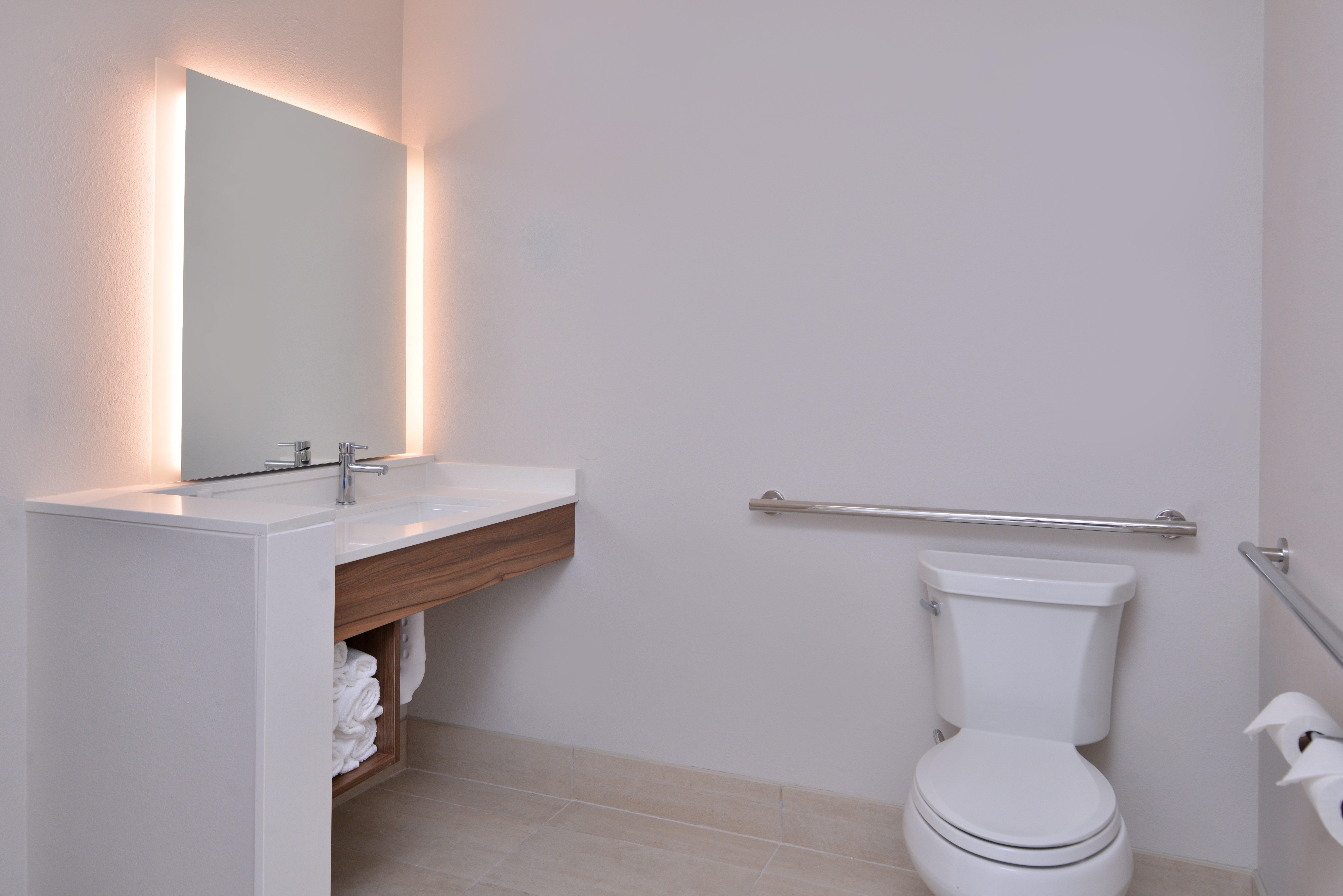 Holiday Inn Express & Suites - Marshalltown By Ihg Eksteriør bilde