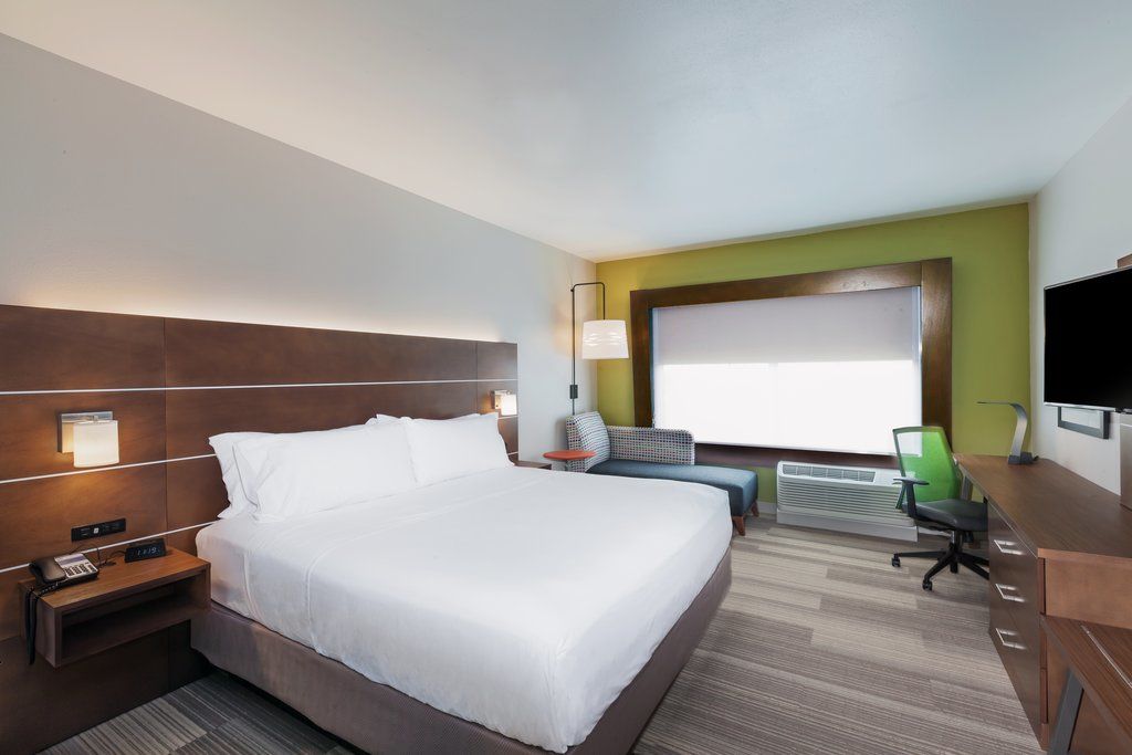 Holiday Inn Express & Suites - Marshalltown By Ihg Eksteriør bilde