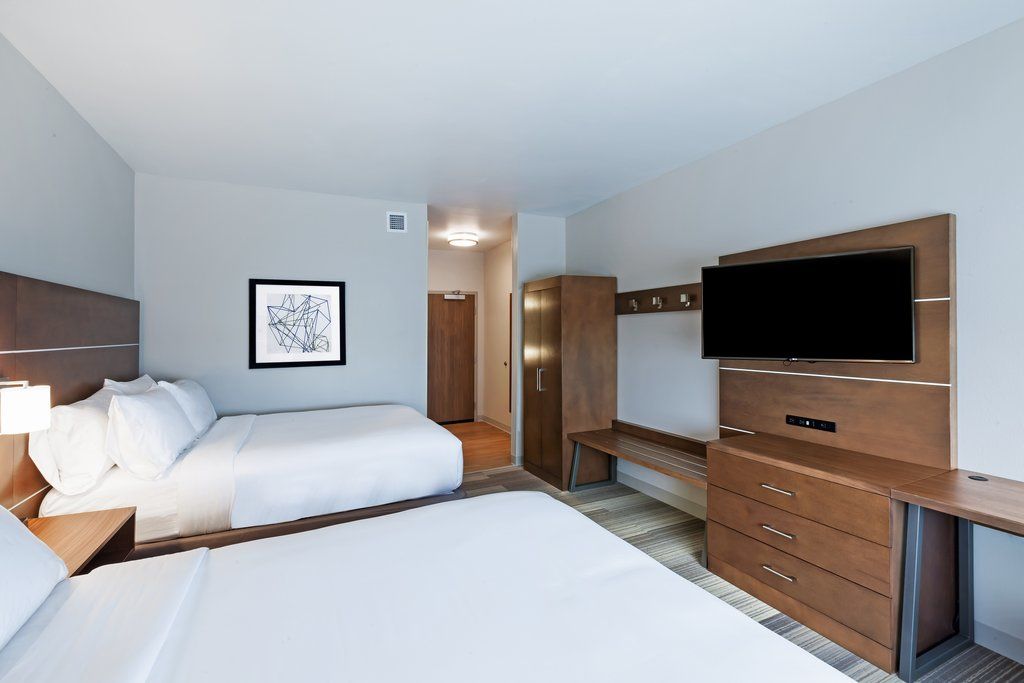 Holiday Inn Express & Suites - Marshalltown By Ihg Eksteriør bilde